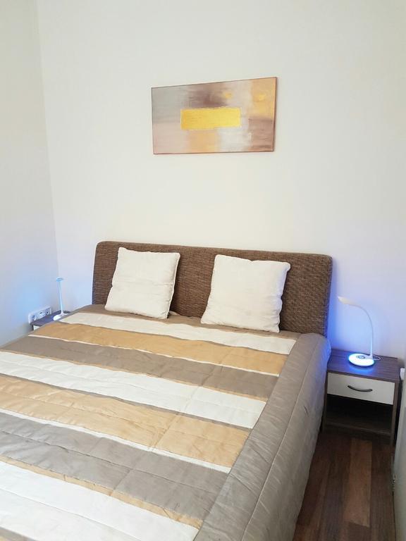 Best Heviz Apartman Exteriör bild