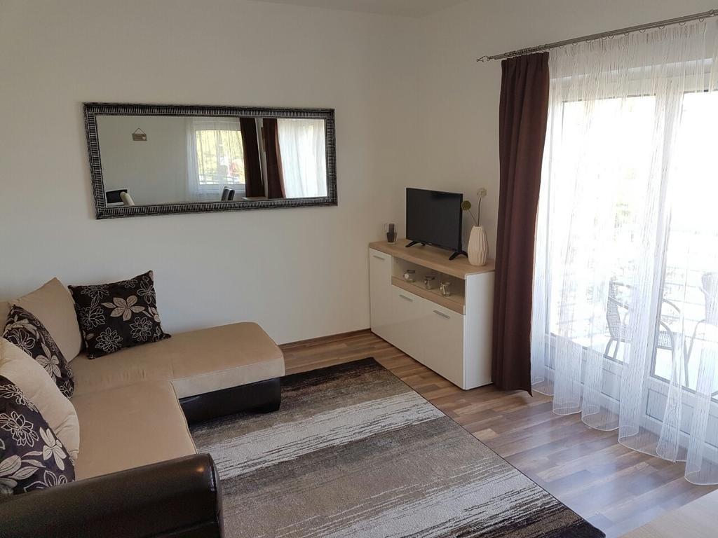 Best Heviz Apartman Exteriör bild