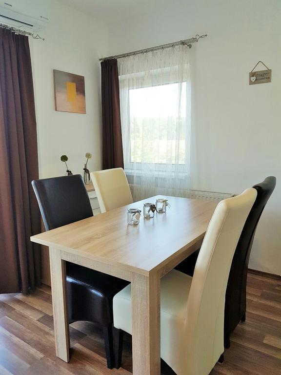 Best Heviz Apartman Exteriör bild